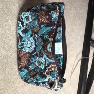 Vera Bradley purse, barely used, great condition